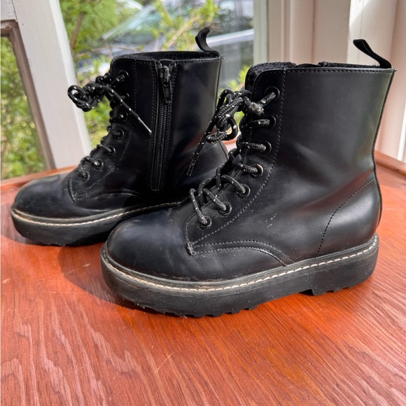 Kids fleece lined combat boots zip up H&M size 1 - Picture 7 of 8